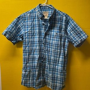 Redhead Brand Co blue/white plaid short sleeve button down shirt. Size medium